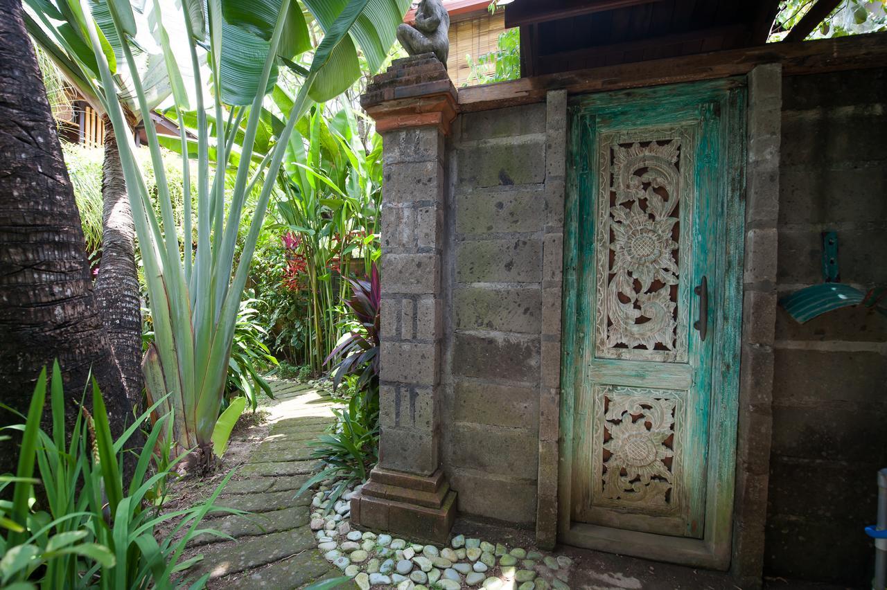 نوسا دوا Pondok Agung Bed & Breakfast المظهر الخارجي الصورة